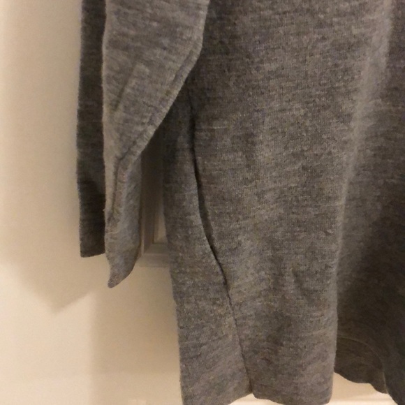 J Crew Merino Wool V-neck sweater sz S - Picture 7 of 7